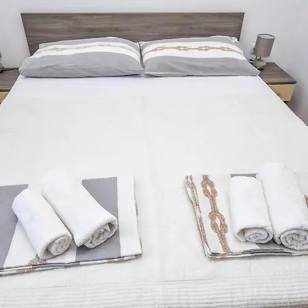 Bubamara Apartment *