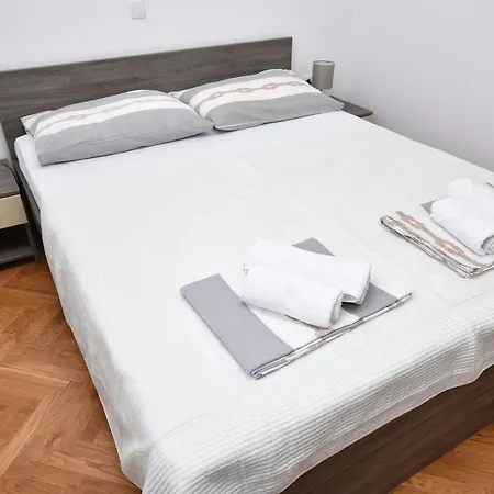 Apartment Bubamara Sveti Filip i Jakov