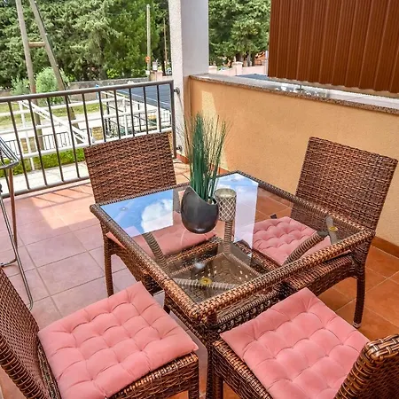 Apartment Bubamara *